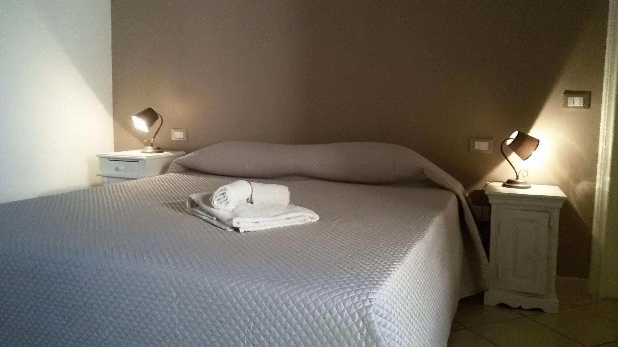Almaran B&B Trapani Port & City Экстерьер фото